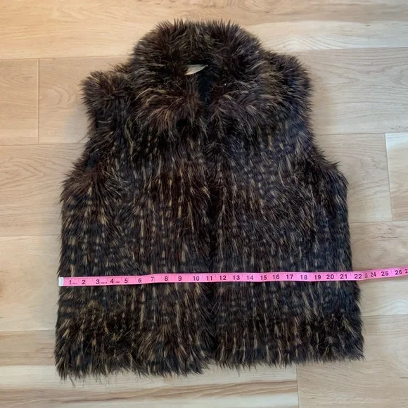 Vintage Painted Pony Faux Fur Vest Size M/L. EUC - Picture 9 of 13